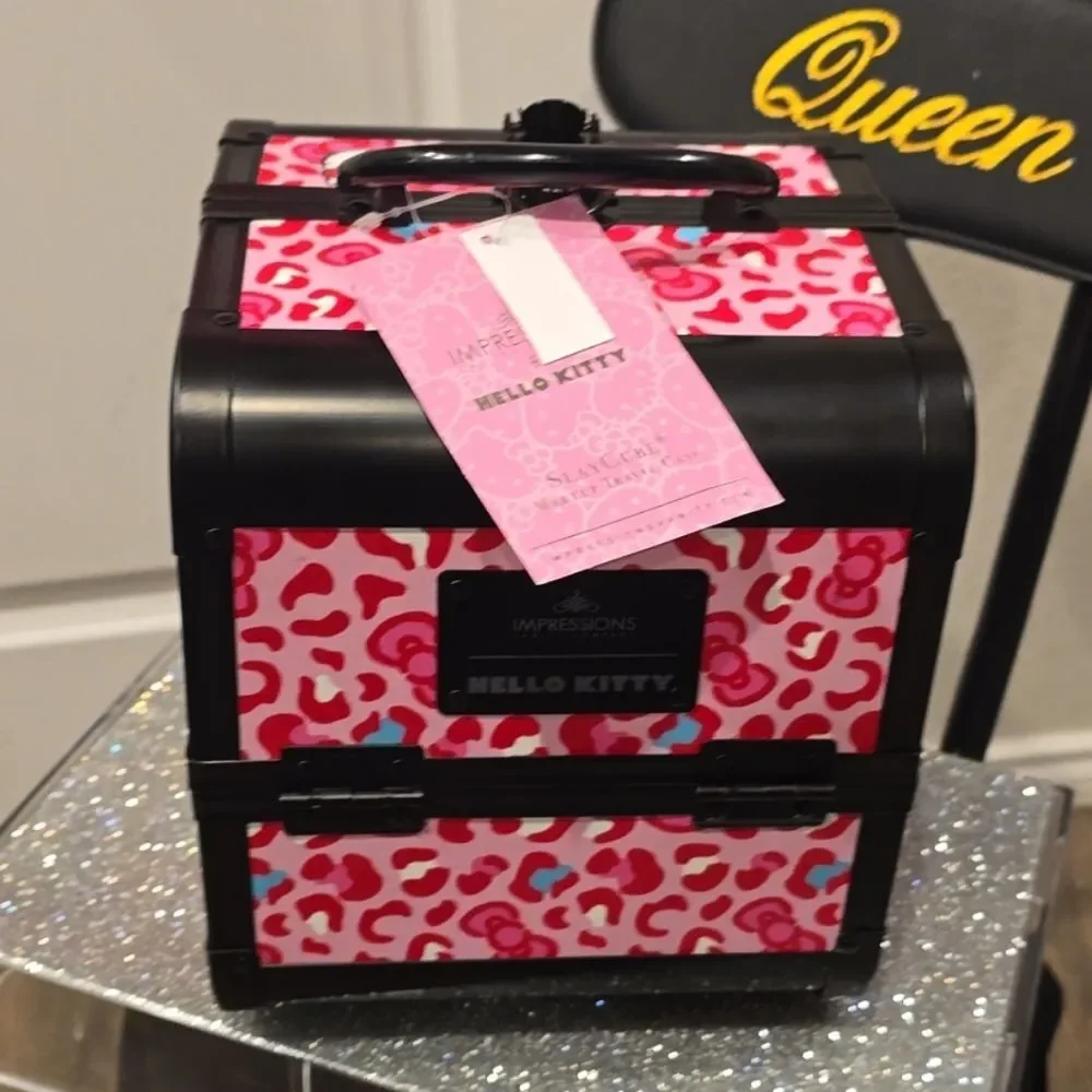 Impressions X Hello Kitty Slay Cube‎ Makeup Travel Case